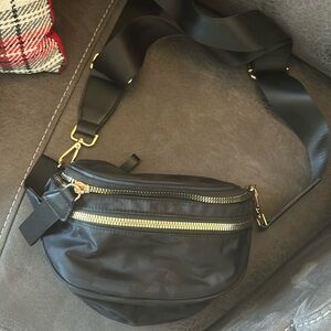 Boutique Fanny pack/crossbody